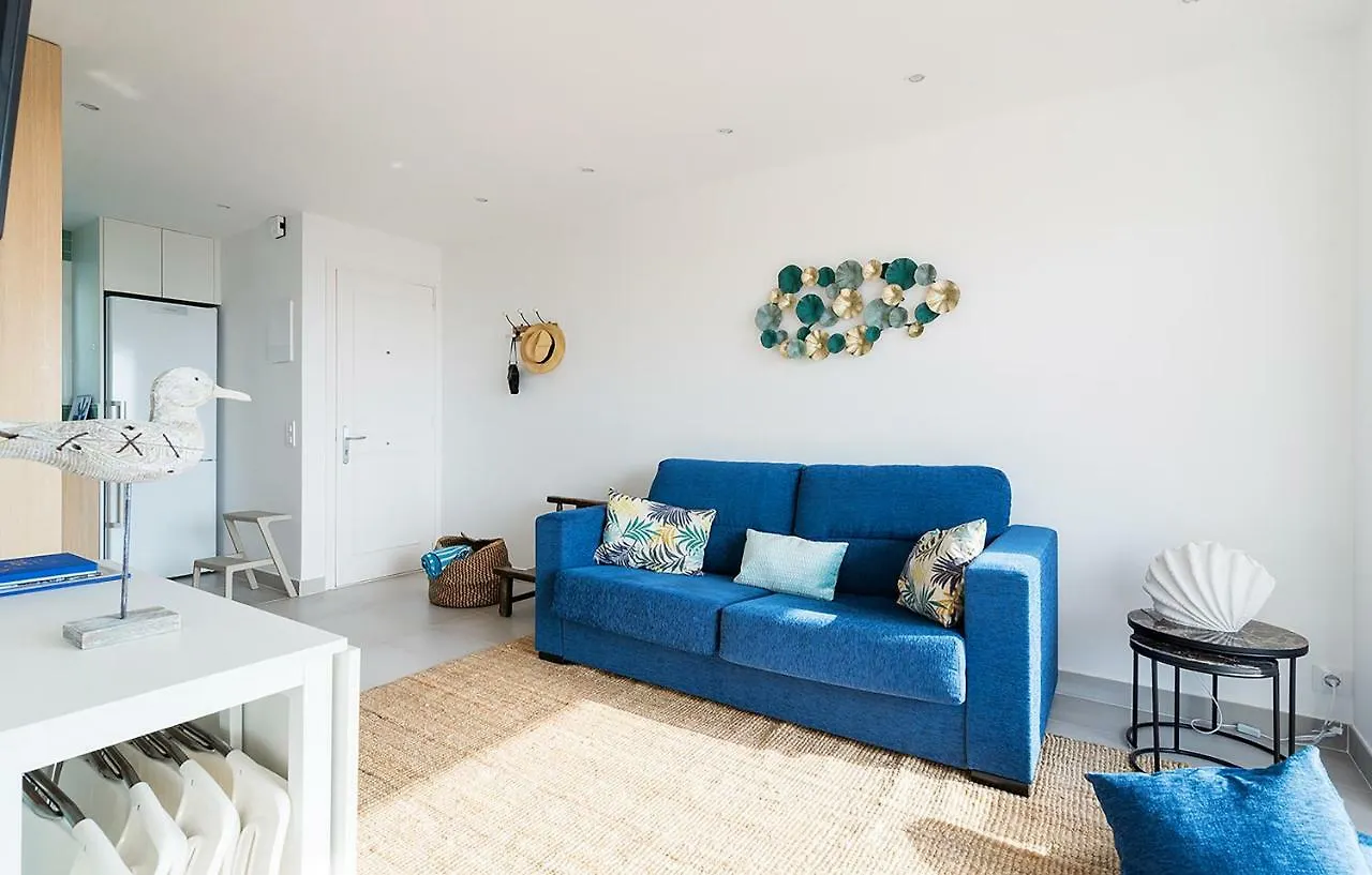Azteka Blue 2 Bed Apartment Calella De Palafrugell